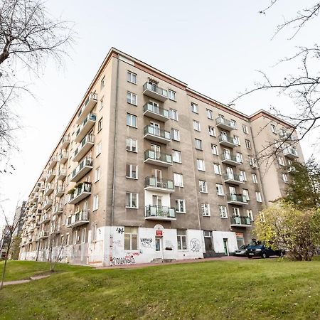 Ochota Sunny Apartment Варшава Экстерьер фото